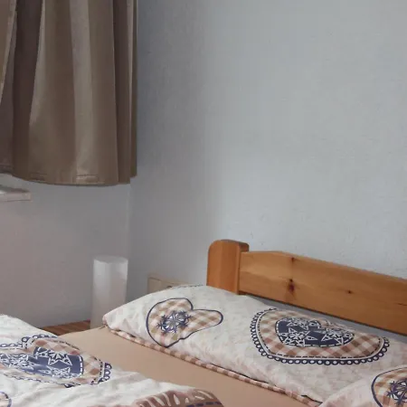 Spacious With Garden In Lejlighed